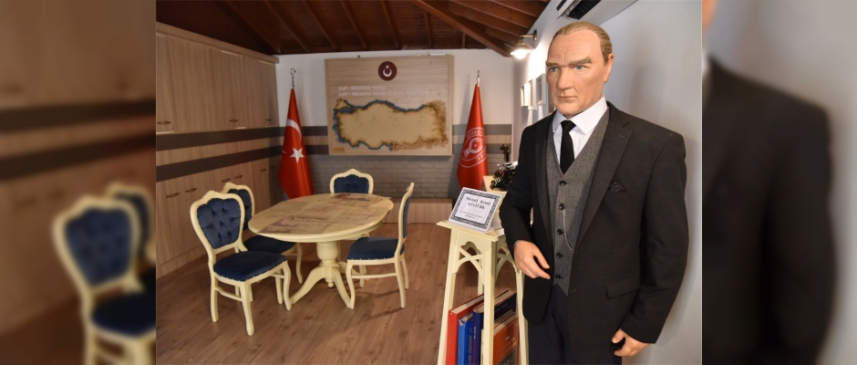 Atatürk’ün balmumu heykeli Ata Anı Evi’nde